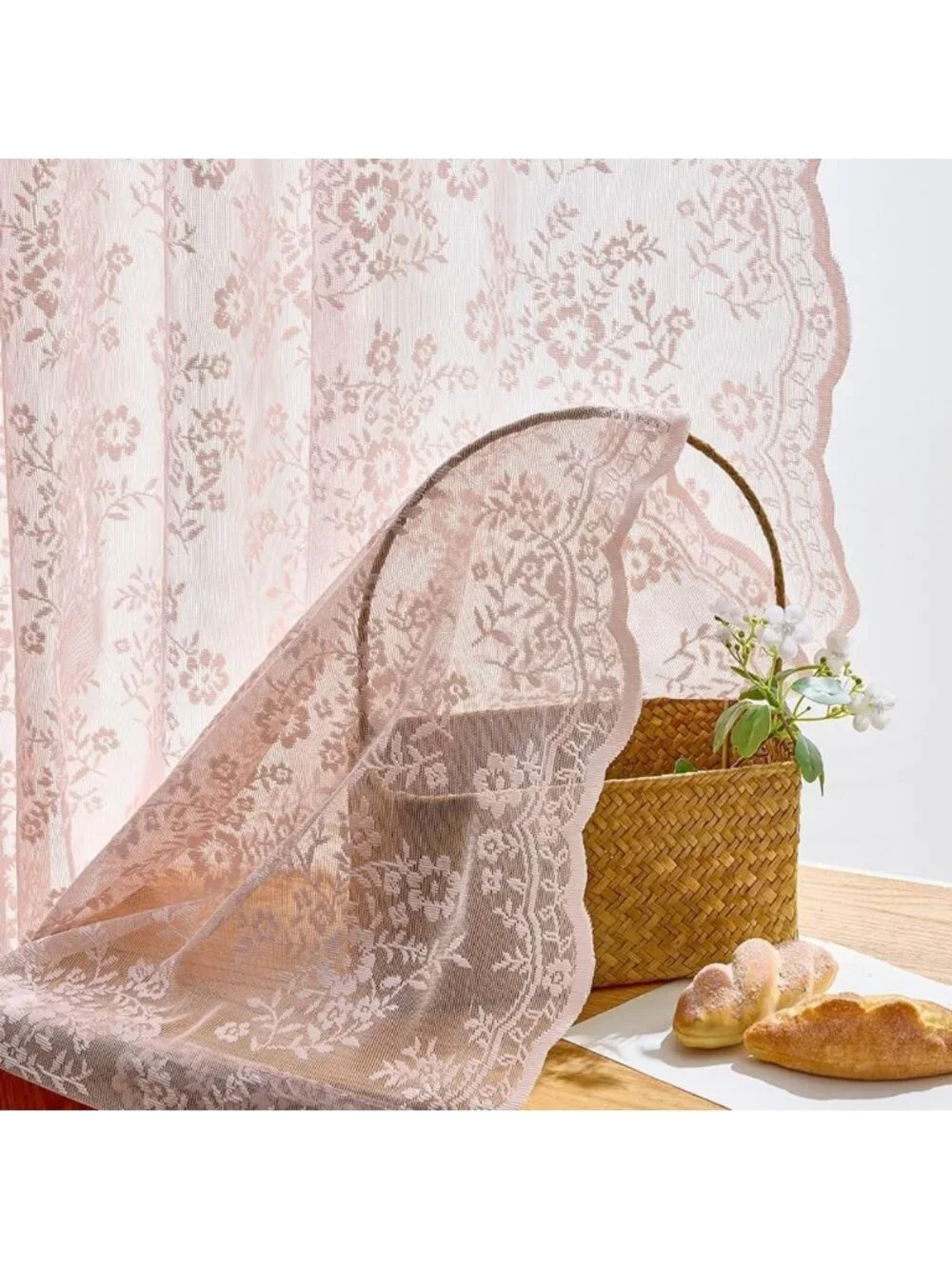Elegant Vintage Lace Curtains 84
